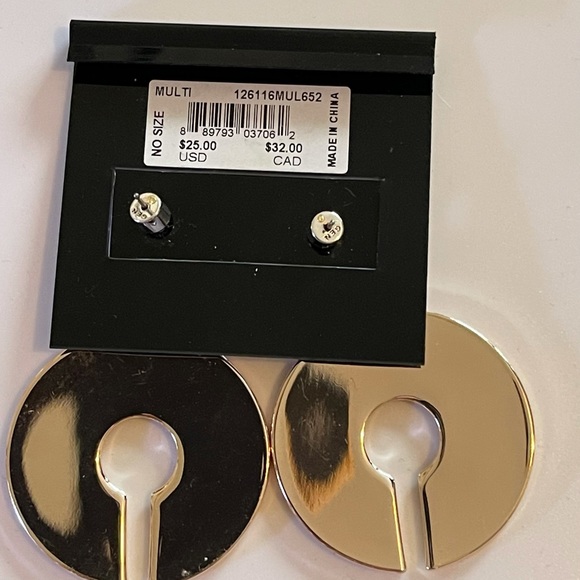 BCBG - Picture 3 of 3